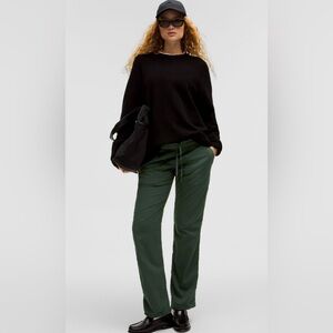 Lululemon Dance Studio Mid-Rise Pant *Short